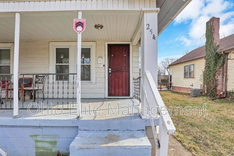 House for rent at 254 S Wayne Ave, Columbus, OH 43204