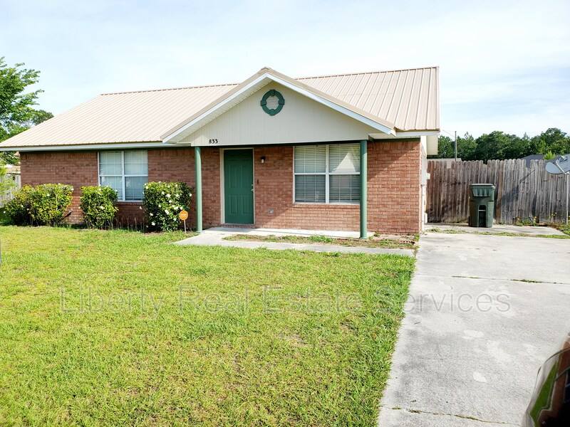 House for rent at 833 Ann Dr, Hinesville, GA 31313