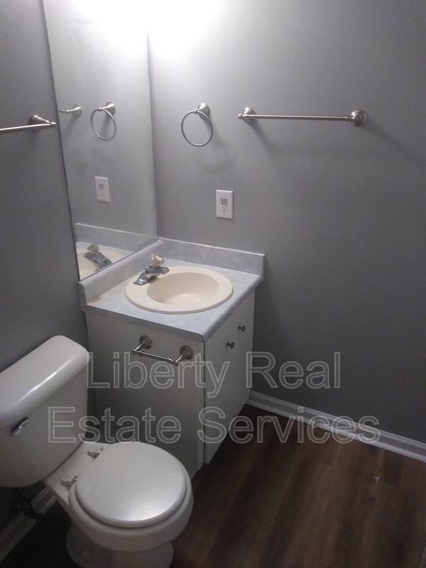 House for rent at 833 Ann Dr, Hinesville, GA 31313
