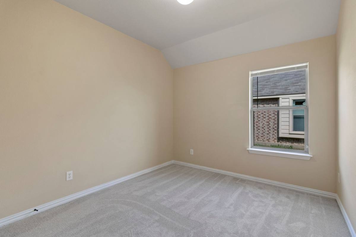 House for rent at 8204 Tierra Del Sol Rd, Arlington, TX 76002