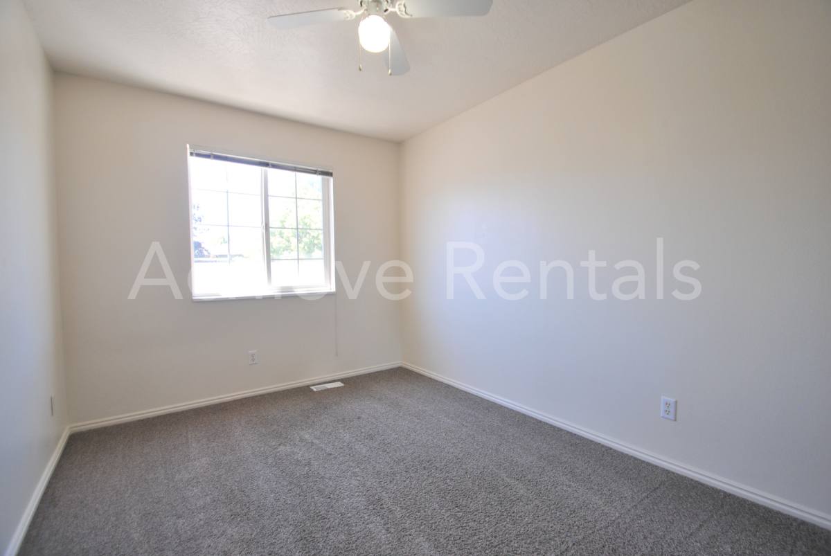 Townhouse for rent at 91 Penny Lane, Logan, UT 84321