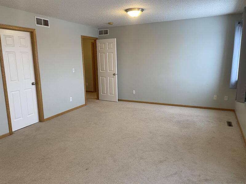 Townhouse for rent at 860 Independence Dr, Big Lake, MN 55309