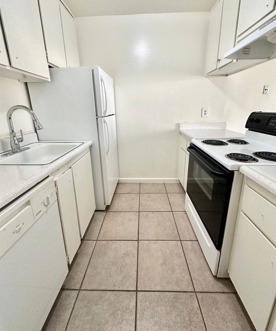 Apartment for rent at 1497 Butte House Rd, Yuba City, CA 95993