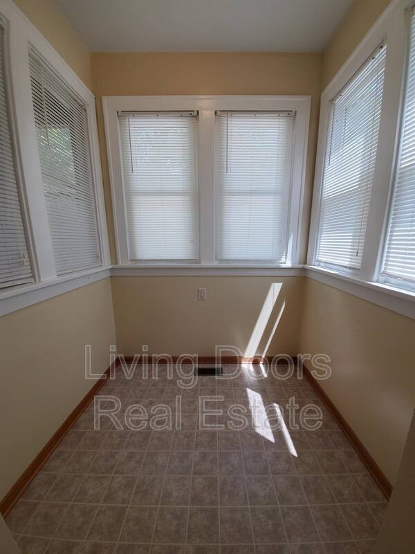 Apartment for rent at 15 Jackson Ave #3, Seward, NE 68434