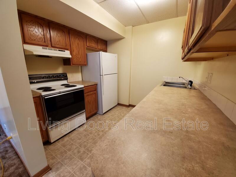 Apartment for rent at 15 Jackson Ave #3, Seward, NE 68434