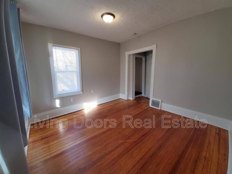 House for rent at 838 F St, Lincoln, NE 68508