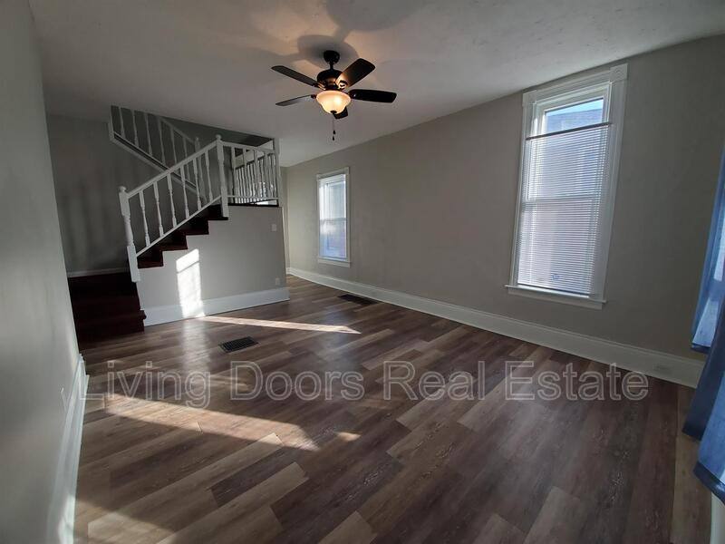House for rent at 838 F St, Lincoln, NE 68508