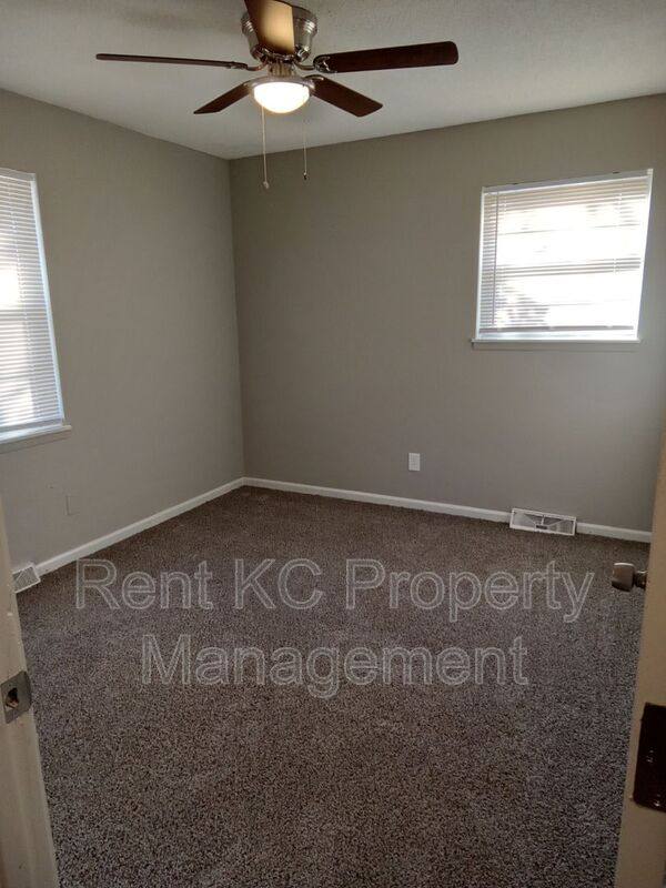 House for rent at 5703 NE 51st St, Kansas City, MO 64119