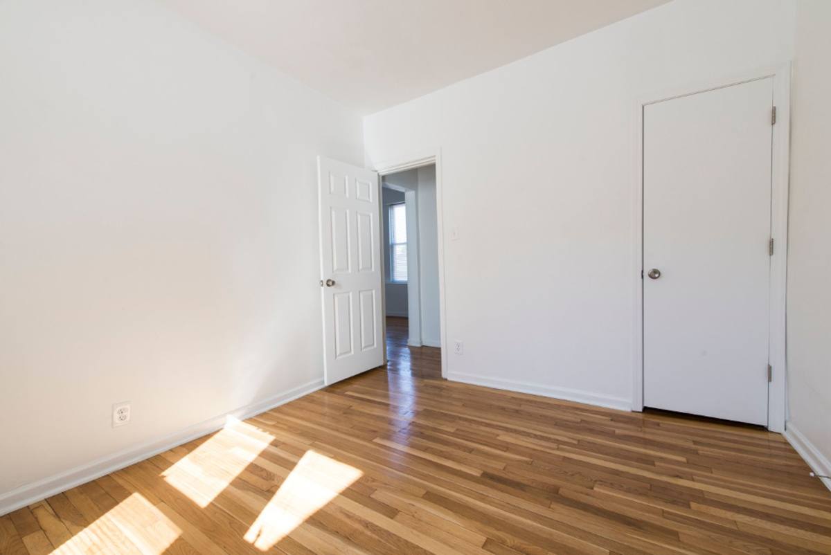 Apartment for rent at 1931 S Homan Ave, Chicago, IL 60623