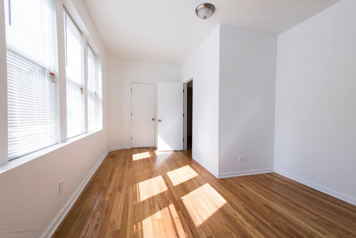 Apartment for rent at 1931 S Homan Ave, Chicago, IL 60623