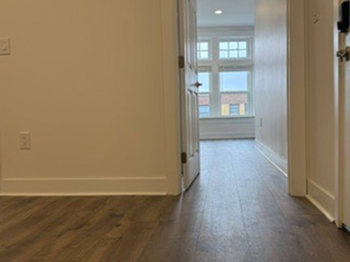 Apartment for rent at 2198-2200 N High St, Columbus, OH 43201