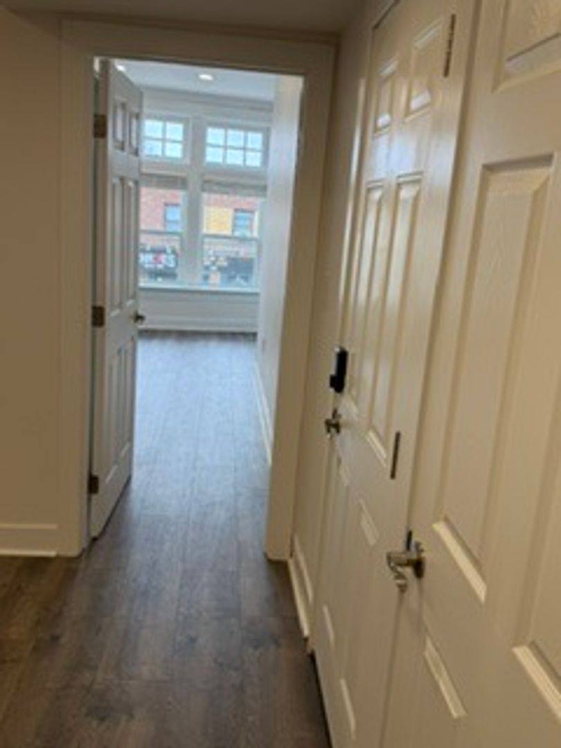 Apartment for rent at 2198-2200 N High St, Columbus, OH 43201