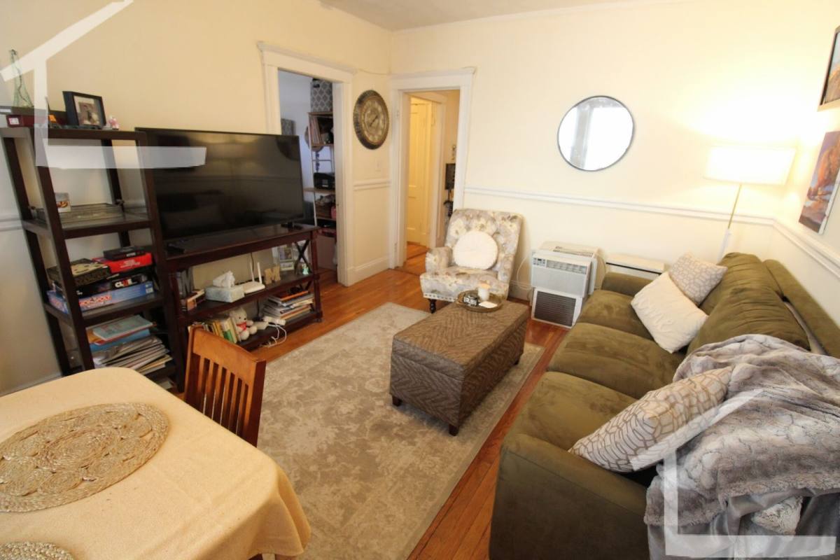 Apartment for rent at 264 Kelton St #5, Allston, MA 02134