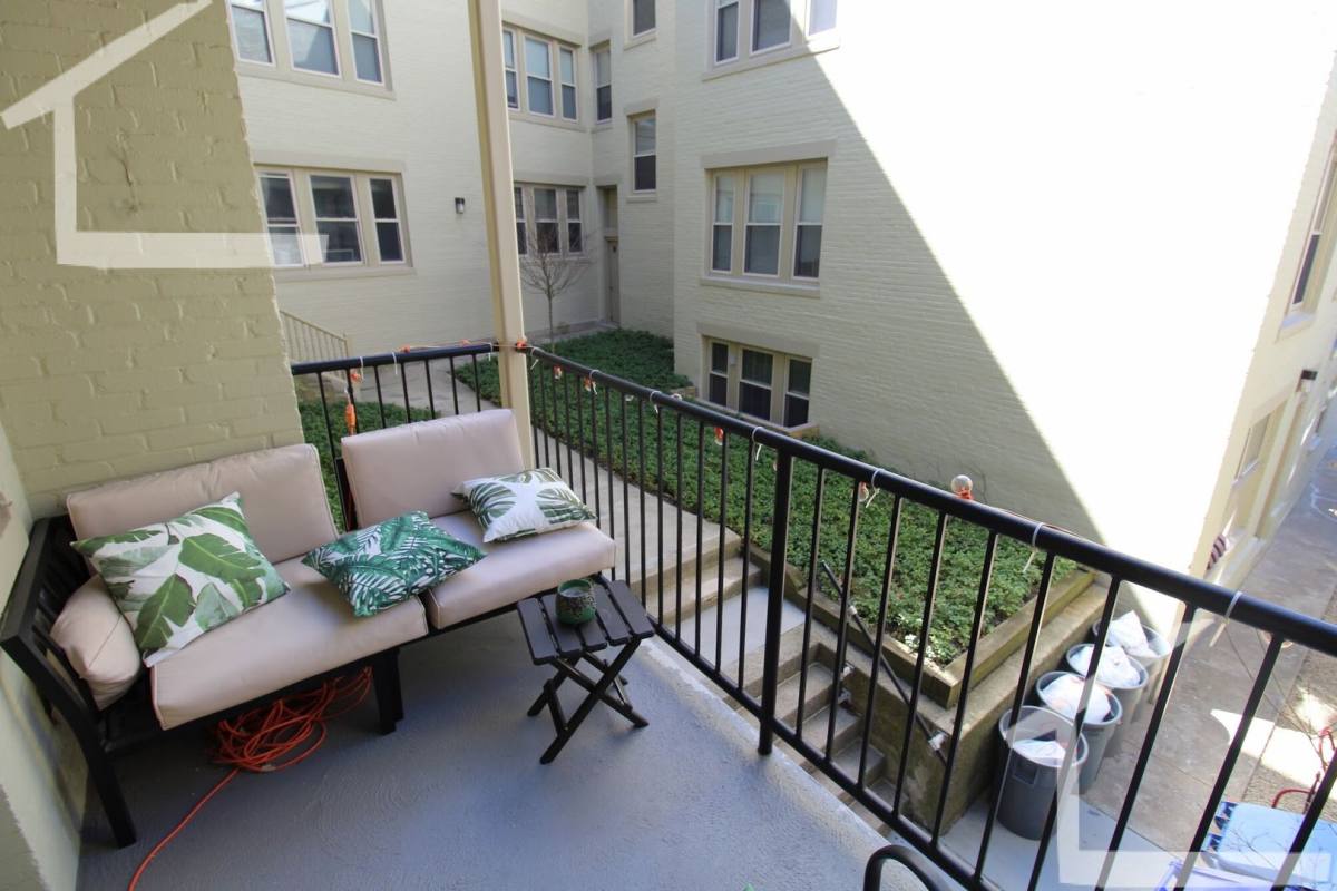 Apartment for rent at 264 Kelton St #5, Allston, MA 02134