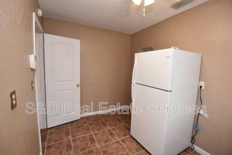 House for rent at 707 7th St N #A, Haines City, FL 33844