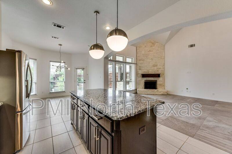 House for rent at 2992 Brianna Dr, Frisco, TX 75033