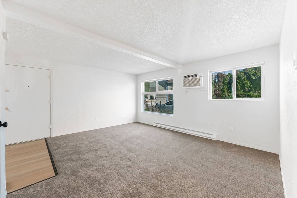 Apartment for rent at 1331 W Sylvester St, Pasco, WA 99301