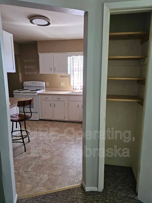 Apartment for rent at 2011 S 7th St, Omaha, NE 68108