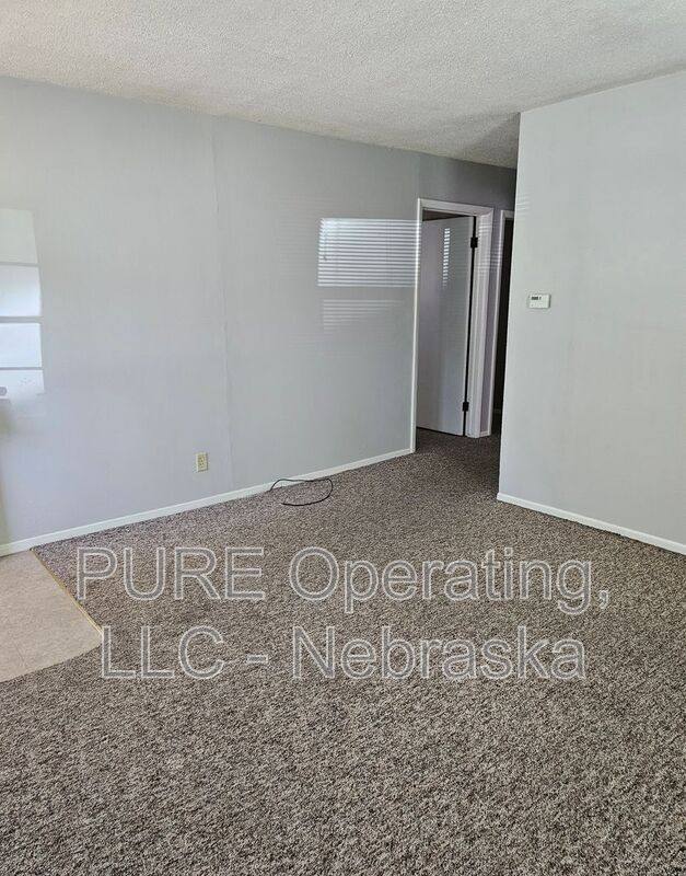Apartment for rent at 2011 S 7th St, Omaha, NE 68108