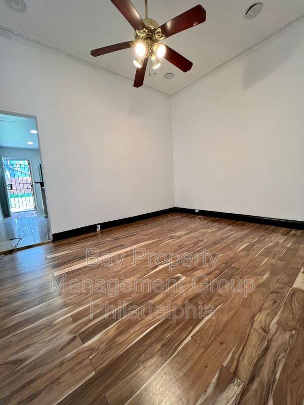 Townhouse for rent at 412 N 32nd St, Philadelphia, PA 19104