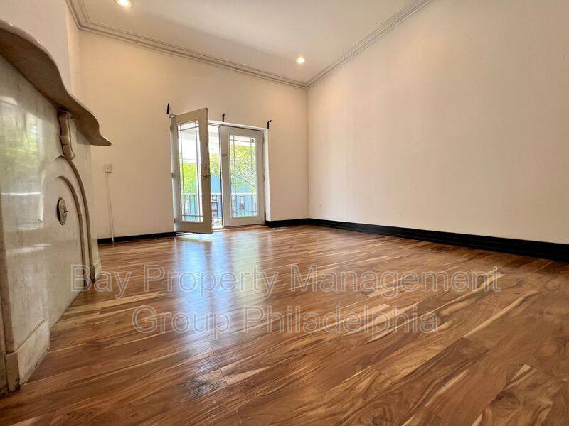 Townhouse for rent at 412 N 32nd St, Philadelphia, PA 19104