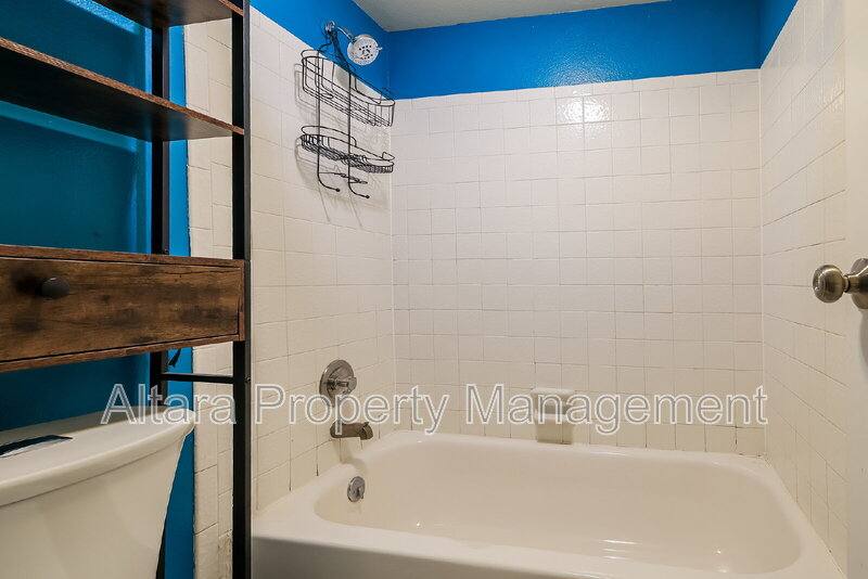 Apartment for rent at 2880 S Locust St #N100, Denver, CO 80222
