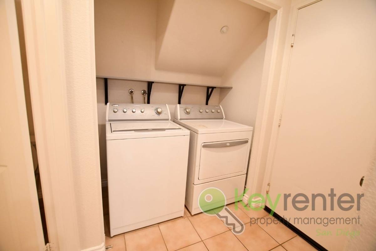Townhouse for rent at 1628 Avery Rd, San Marcos, CA 92078