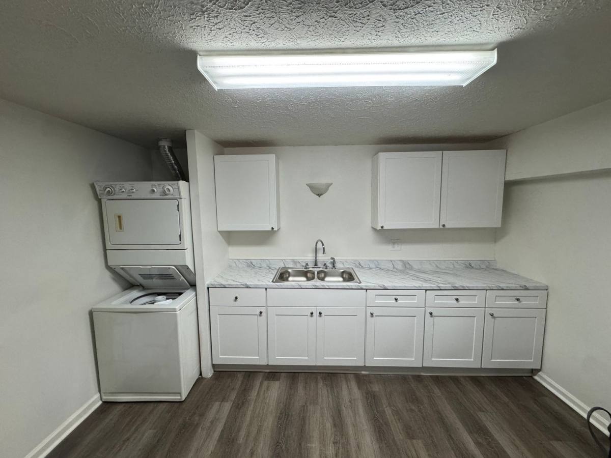 Apartment for rent at 124 Adams Dr Apts A-D, Lynchburg, VA 24502
