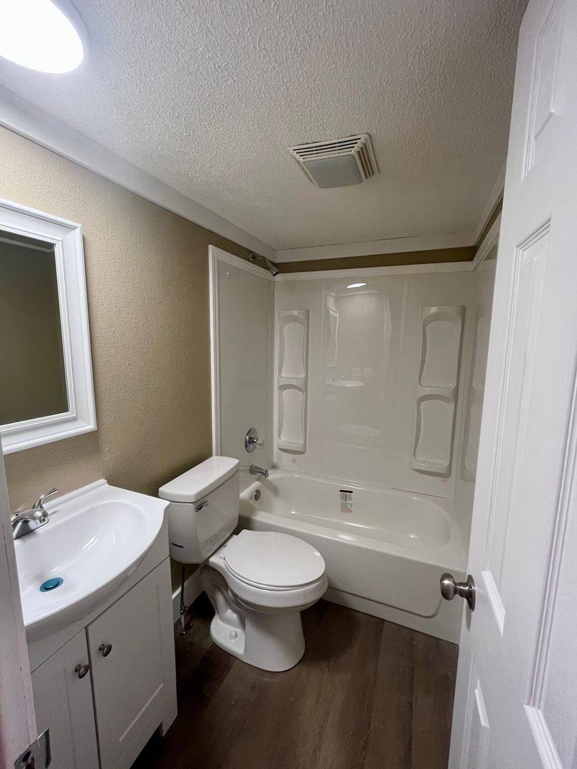 Apartment for rent at 577 Kirkland Still Rd, Hazlehurst, GA 31539