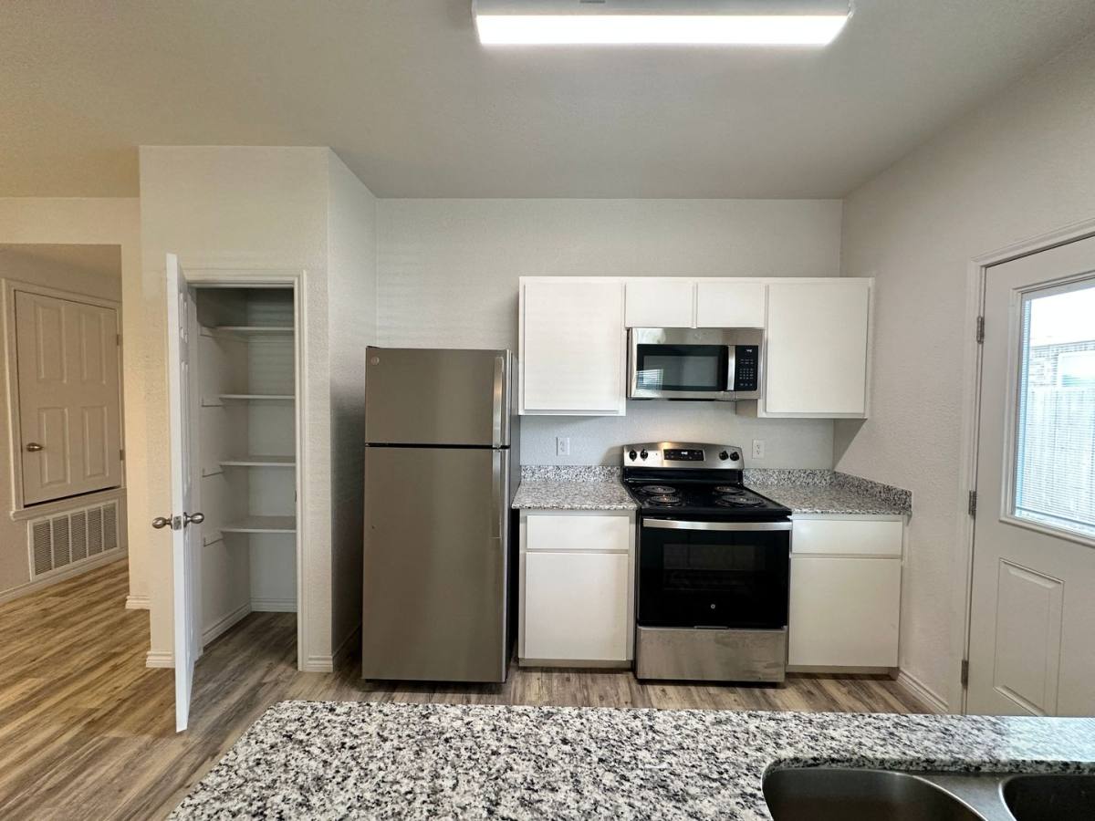 Townhouse for rent at 1801 Clovis Dr, Copperas Cove, TX 76522
