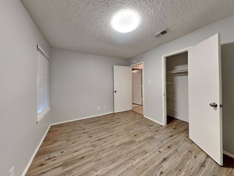 House for rent at 6204 Kelly Elliott Rd, Arlington, TX 76001