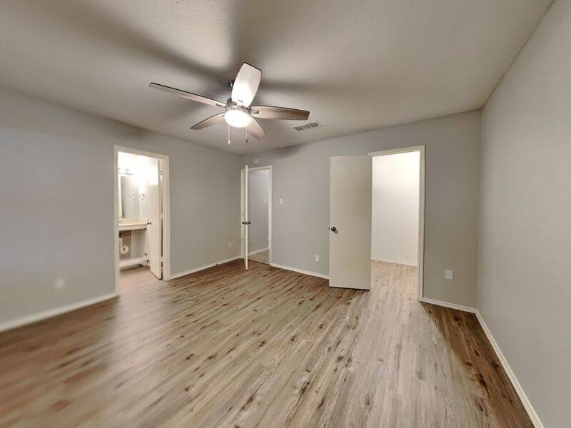 House for rent at 6204 Kelly Elliott Rd, Arlington, TX 76001