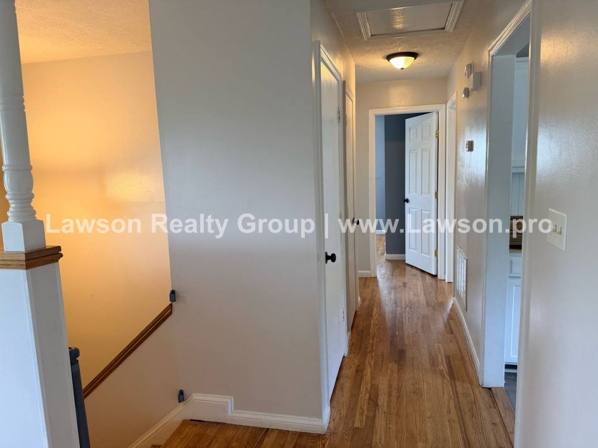 House for rent at 2868 Silver Leaf Dr, Salem, VA 24153