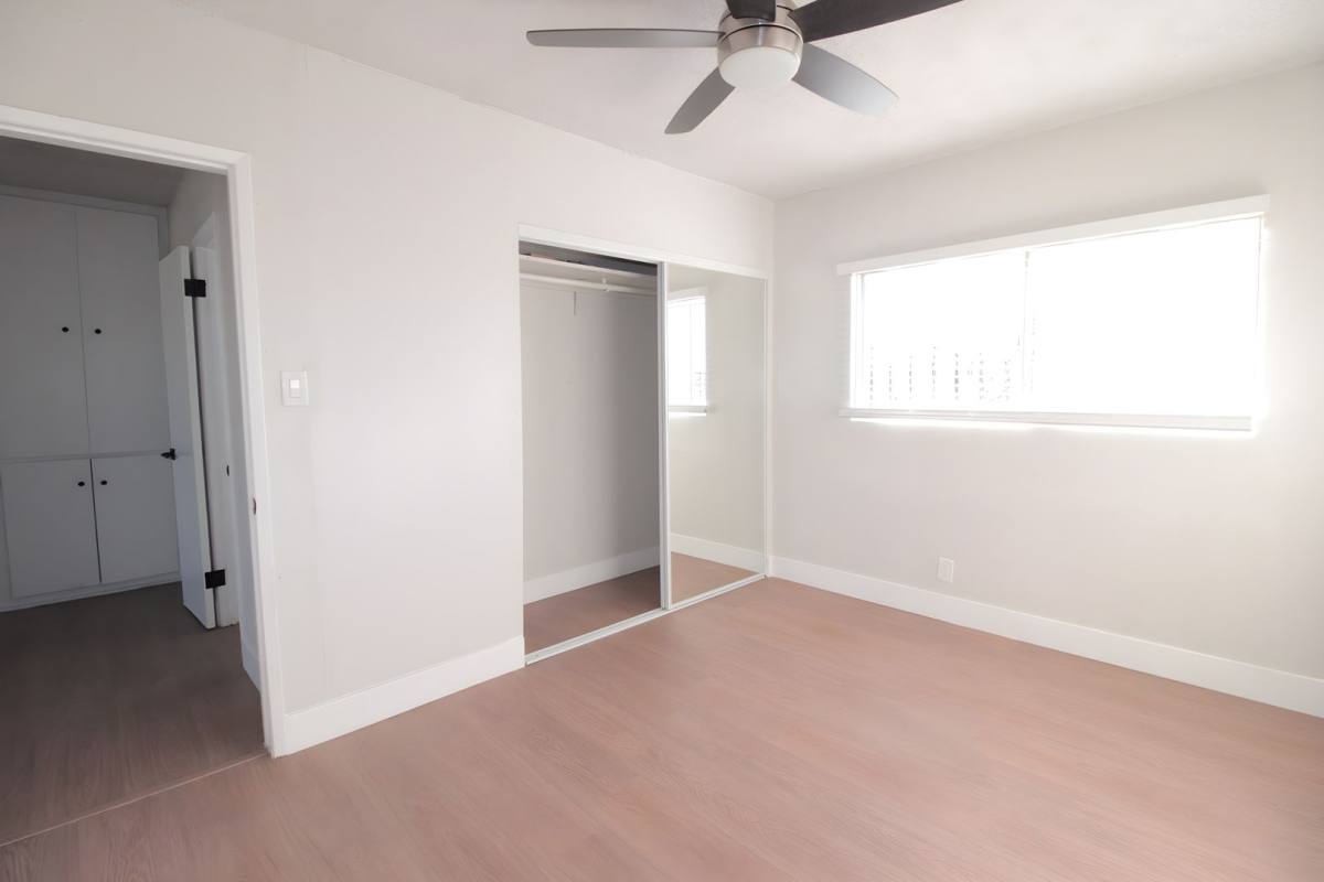 Apartment for rent at 716 E Vernon Ave, Los Angeles, CA 90011