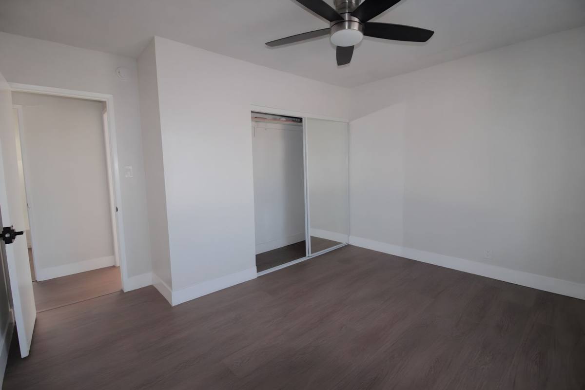 Apartment for rent at 716 E Vernon Ave, Los Angeles, CA 90011