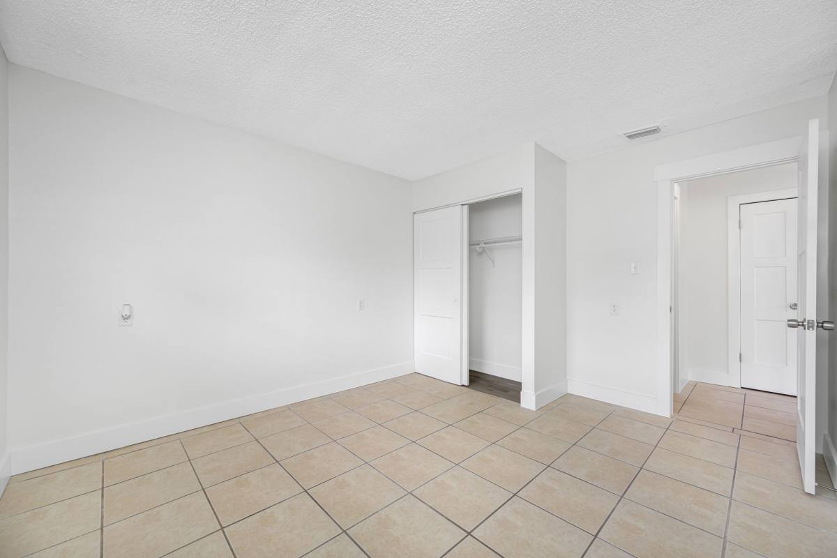 Apartment for rent at 500 89th Ave N, Saint Petersburg, FL 33702