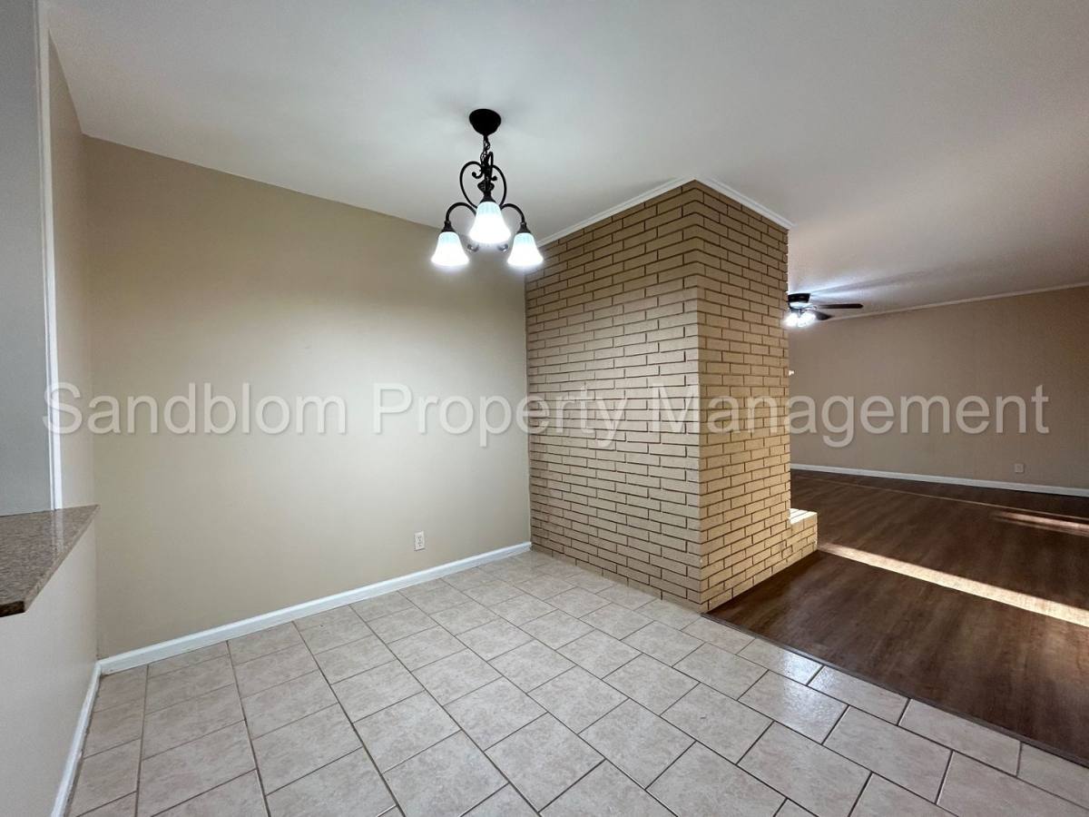 House for rent at 5766 S 80th E Ave, Tulsa, OK 74145