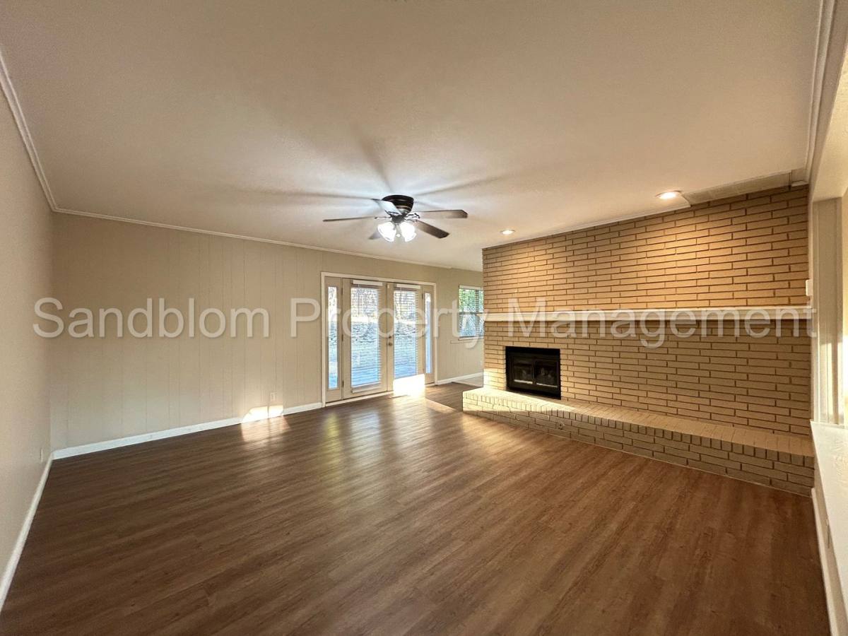 House for rent at 5766 S 80th E Ave, Tulsa, OK 74145