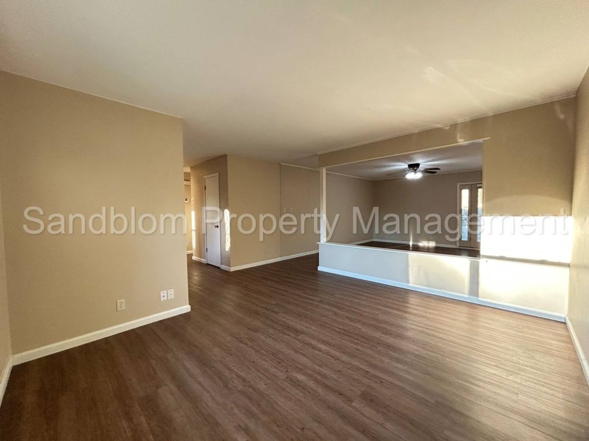 House for rent at 5766 S 80th E Ave, Tulsa, OK 74145