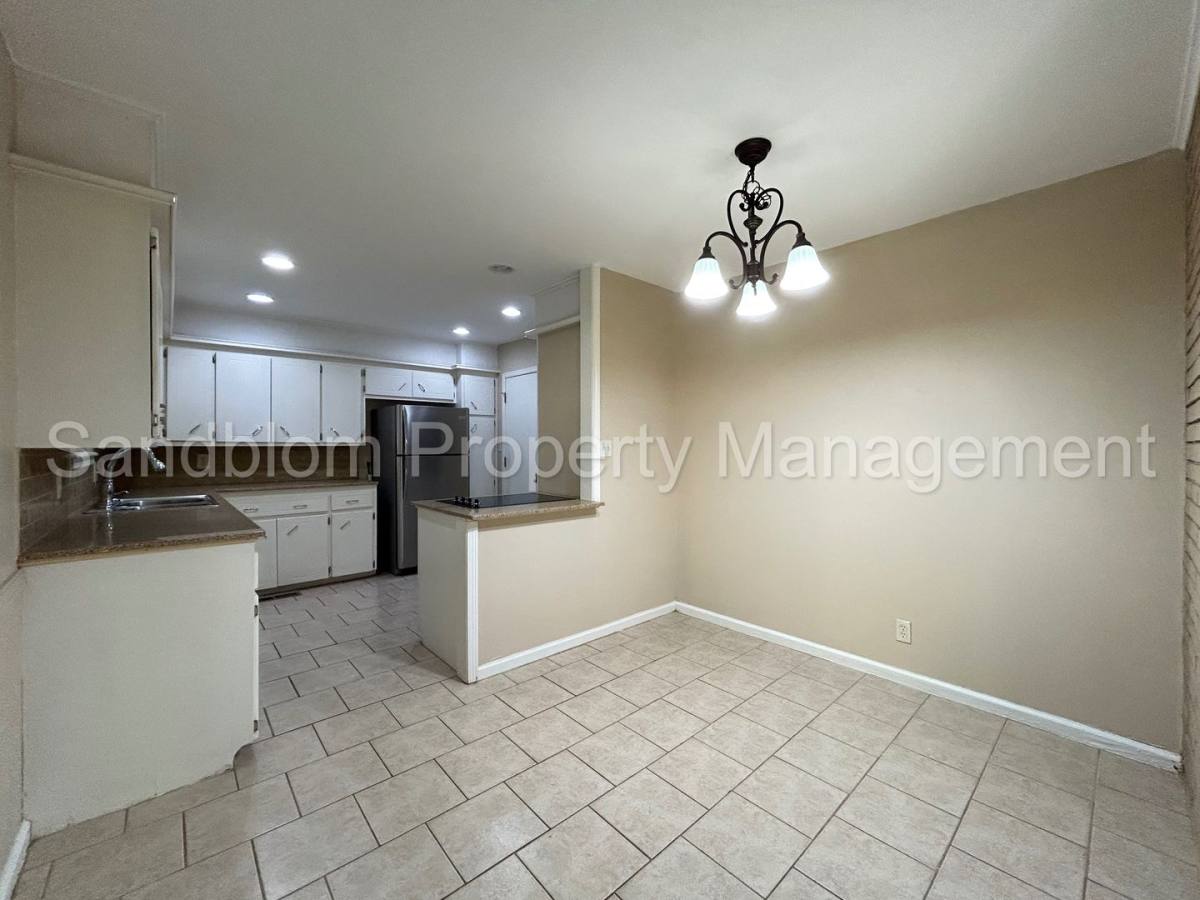 House for rent at 5766 S 80th E Ave, Tulsa, OK 74145