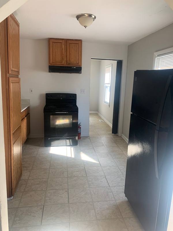 House for rent at 24528 Grove Ave, Eastpointe, MI 48021