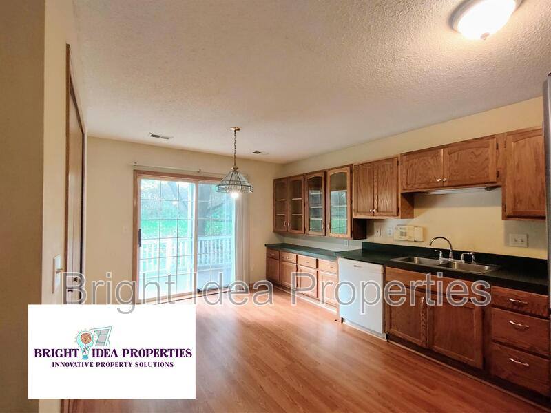 Townhouse for rent at 380 Gironde Court, Saint Paul, MN 55125