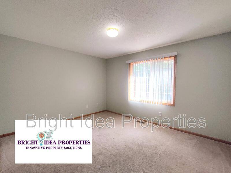 Townhouse for rent at 380 Gironde Court, Saint Paul, MN 55125