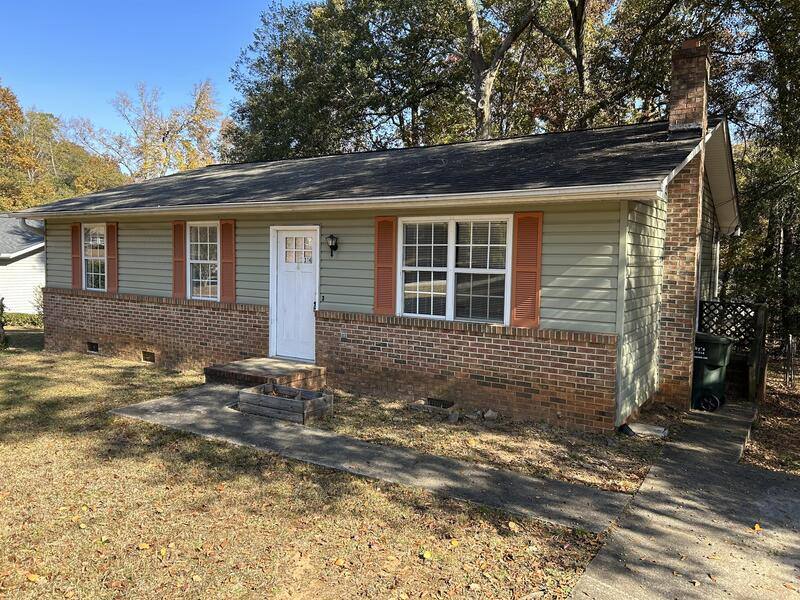 House for rent at 314 Barry Dr, Greer, SC 29650