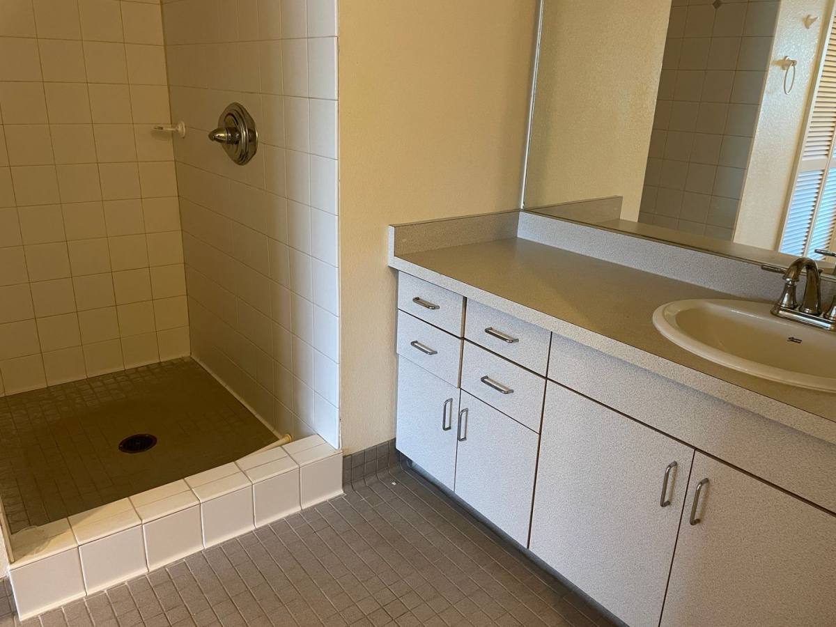Apartment for rent at 545 Queen St, Honolulu, HI 96813