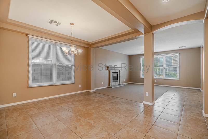 House for rent at 2214 E Chanute Pass, Phoenix, AZ 85040