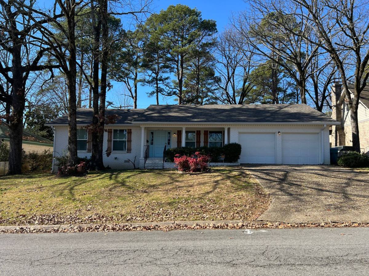 House for rent at 1816 Breckenridge Dr, Little Rock, AR 72227