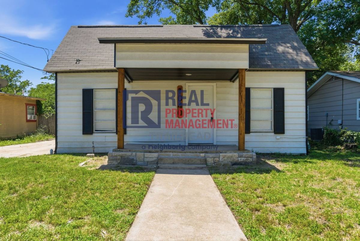 House for rent at 1040 N Clinton St, Stephenville, TX 76401