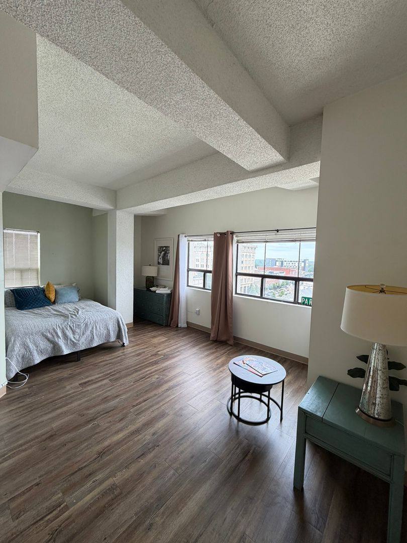 Condo for rent at 131 E Broad St, Athens, GA 30601