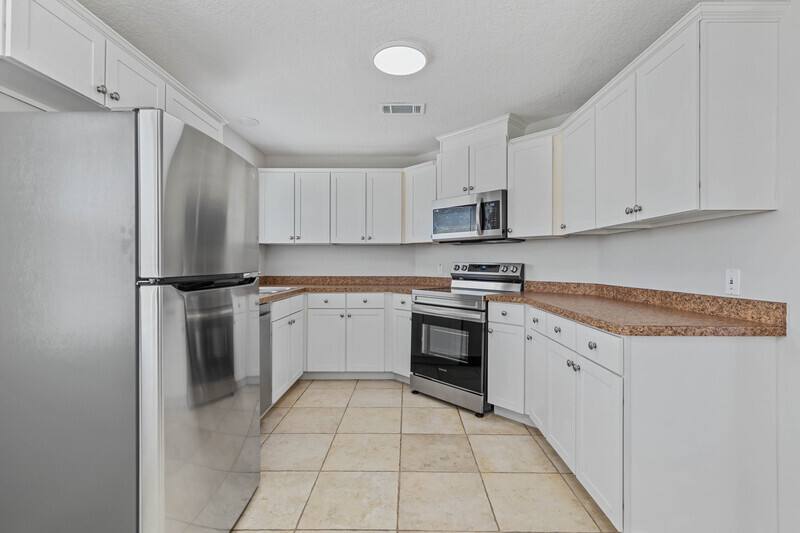 Townhouse for rent at 29 Wood Arbor Lane #B, Palm Coast, FL 32164